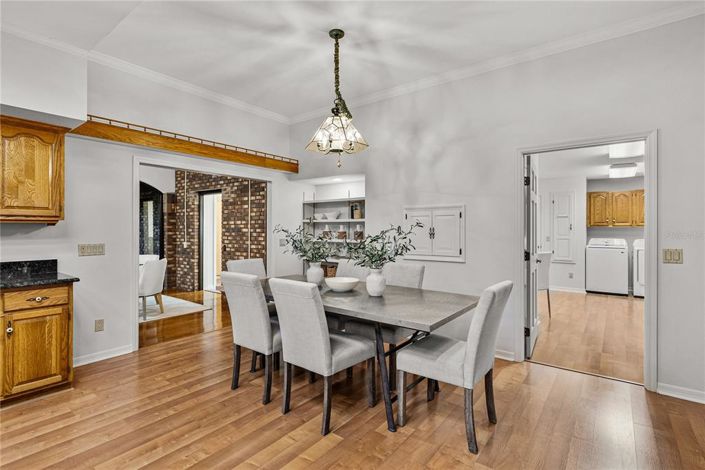 Image No.19-4 Bed Property for sale