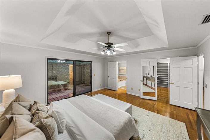 Image No.24-4 Bed Property for sale