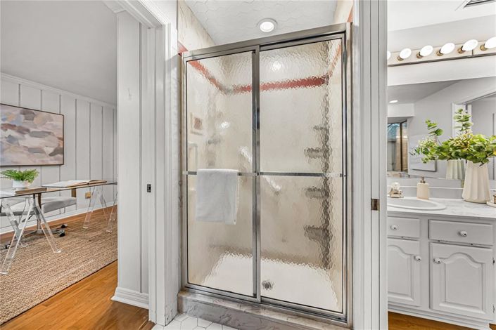 Image No.29-4 Bed Property for sale