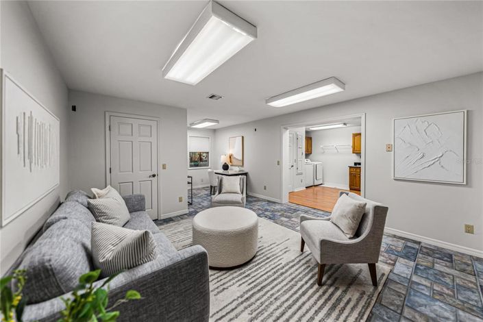 Image No.31-4 Bed Property for sale