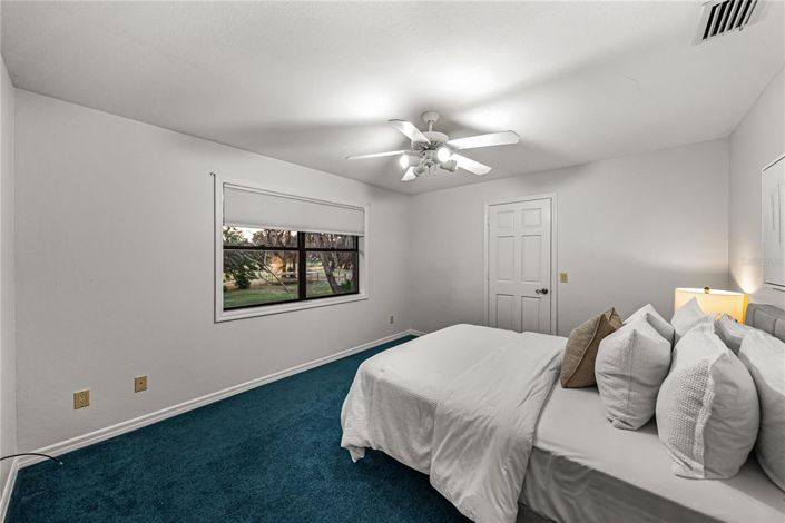 Image No.35-4 Bed Property for sale