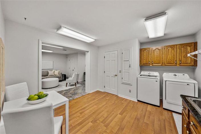 Image No.38-4 Bed Property for sale