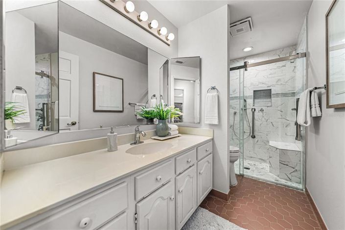 Image No.45-4 Bed Property for sale