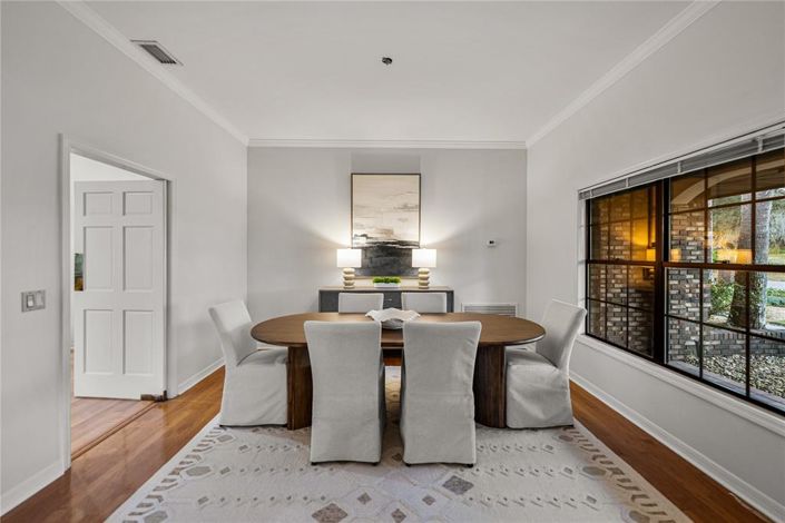 Image No.5-4 Bed Property for sale