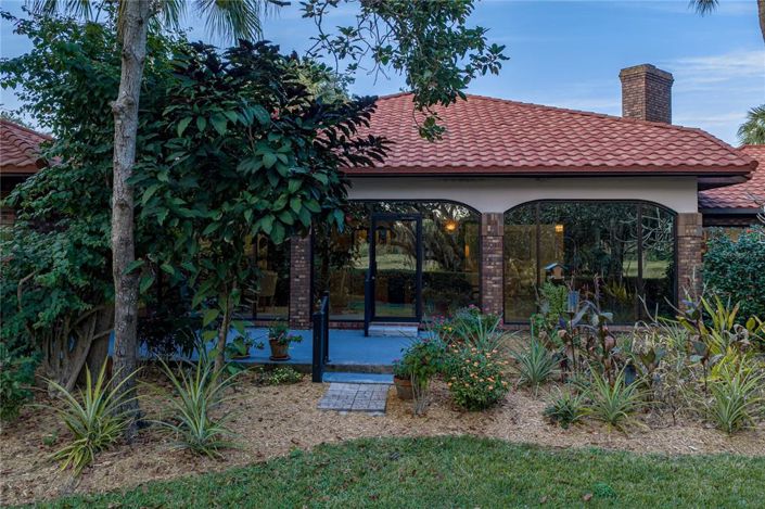 Image No.56-4 Bed Property for sale