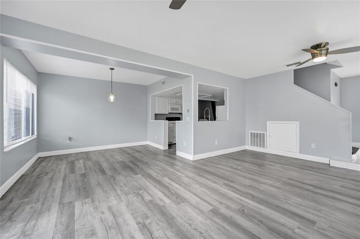 Image No.22-Propriété de 4 chambres à vendre à Davenport