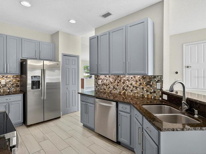 Image No.16-3 Bed Property for sale