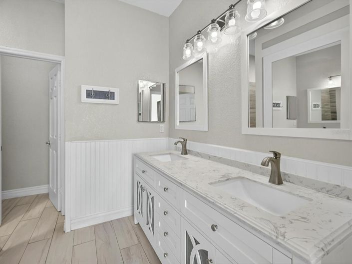 Image No.23-3 Bed Property for sale