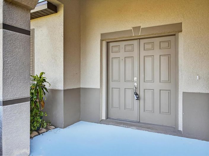 Image No.5-3 Bed Property for sale