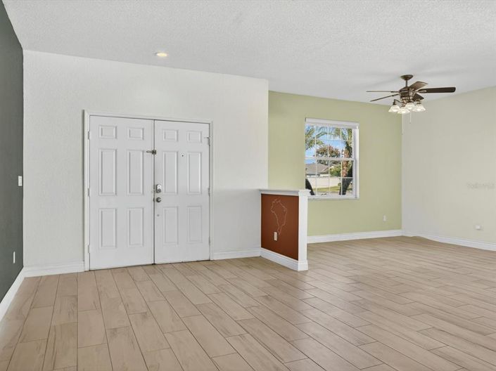 Image No.6-3 Bed Property for sale