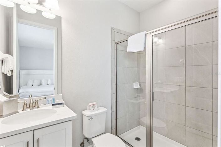 Image No.25-6 Bed Property for sale