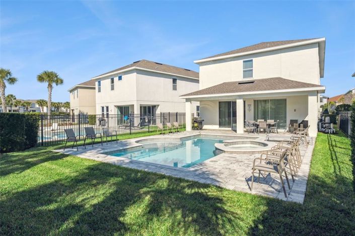 Image No.39-6 Bed Property for sale