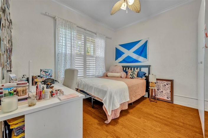 Image No.19-3 Bed Property for sale