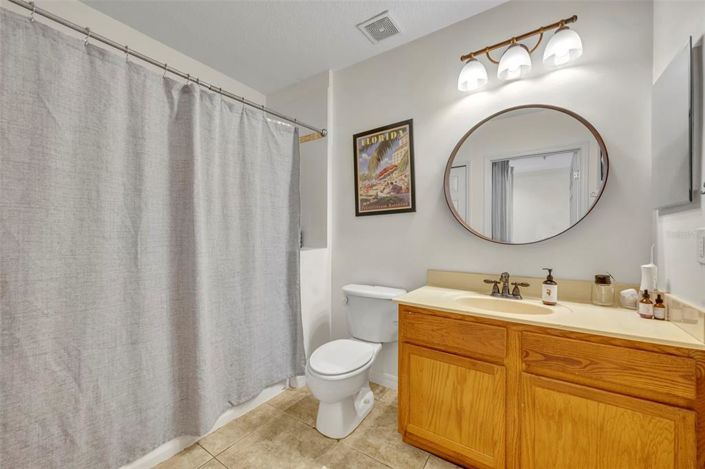 Image No.21-3 Bed Property for sale