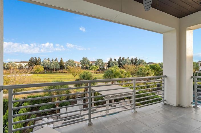 Image No.47-8 Bed Property for sale