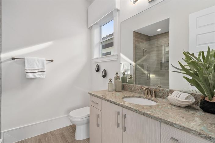 Image No.57-8 Bed Property for sale