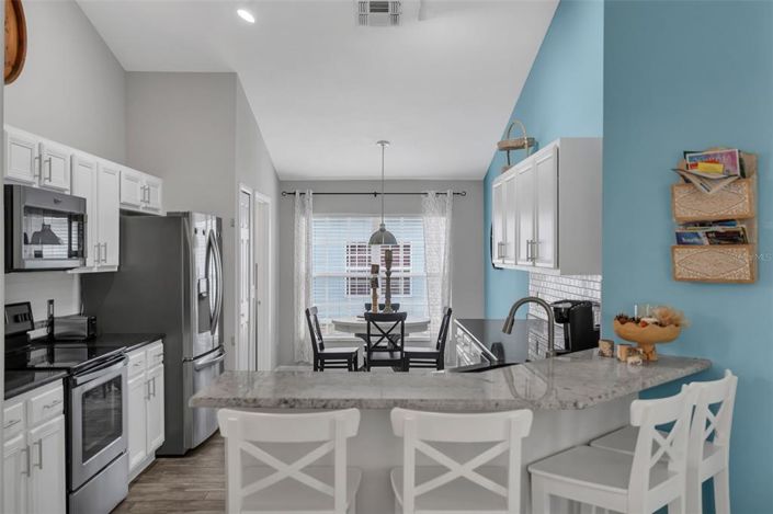 Image No.11-4 Bed Property for sale