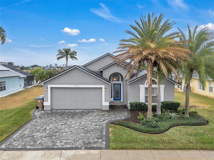 Image No.38-4 Bed Property for sale