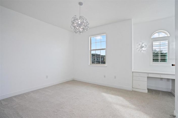 Image No.26-5 Bed Property for sale