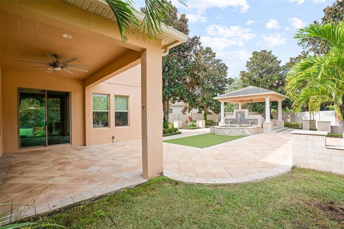 Image No.51-5 Bed Property for sale