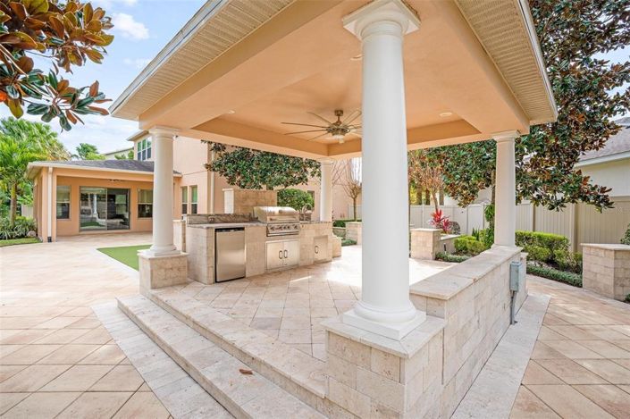 Image No.54-5 Bed Property for sale