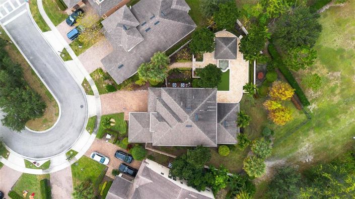 Image No.60-5 Bed Property for sale