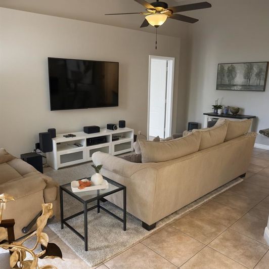 Image No.3-Propriété de 2 chambres à vendre à Kissimmee