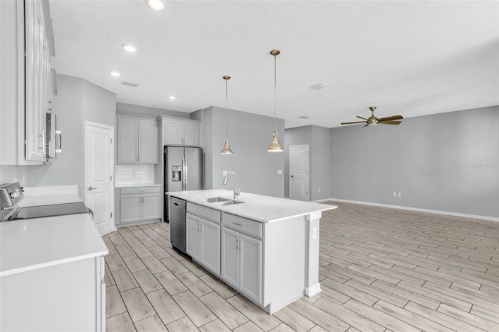 Image No.13-4 Bed Property for sale