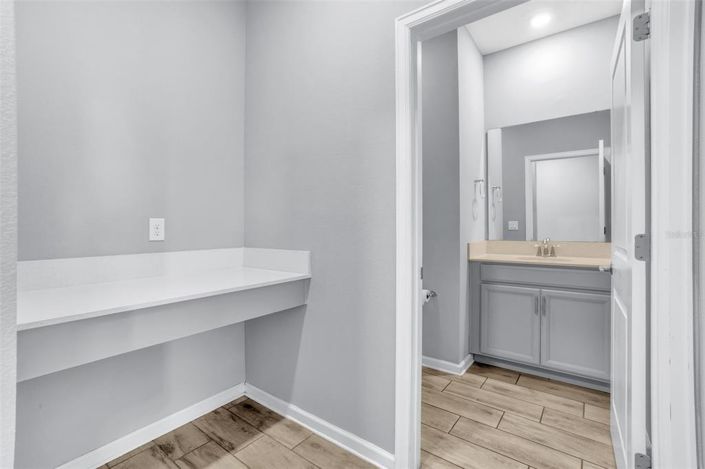 Image No.32-4 Bed Property for sale