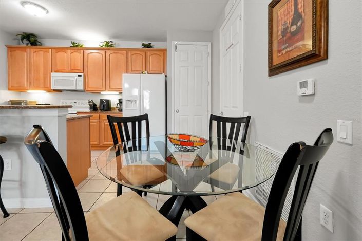 Image No.11-3 Bed Property for sale