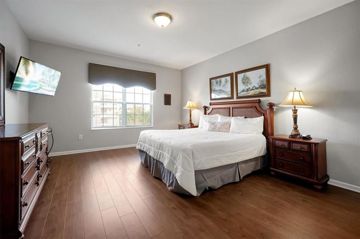 Image No.14-3 Bed Property for sale