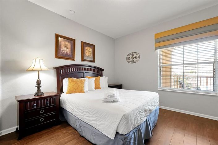 Image No.25-3 Bed Property for sale