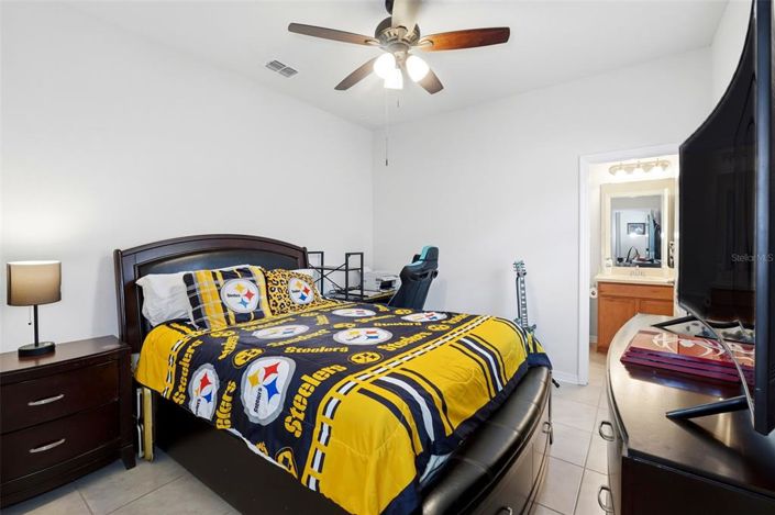 Image No.31-Propriété de 4 chambres à vendre à Clermont