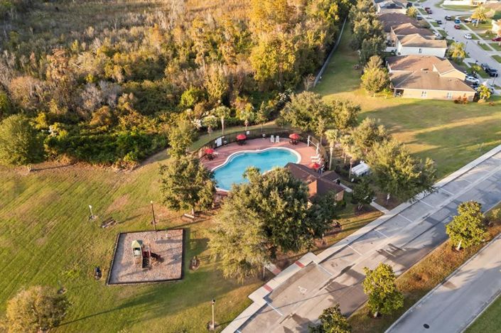 Image No.35-Propriété de 4 chambres à vendre à Kissimmee