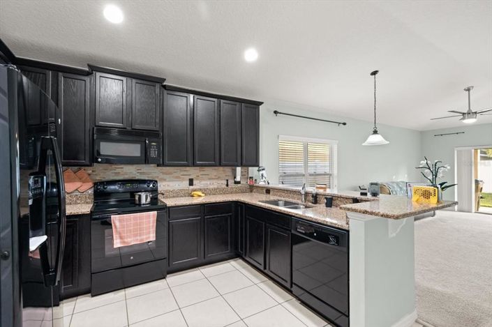 Image No.6-Propriété de 4 chambres à vendre à Kissimmee