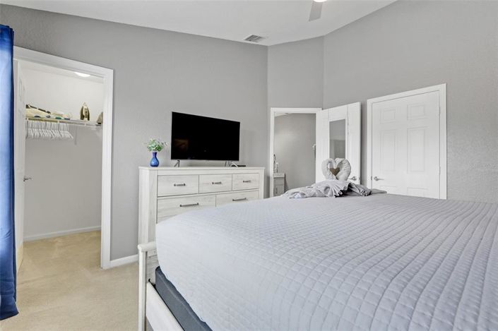 Image No.20-3 Bed Townhouse for sale