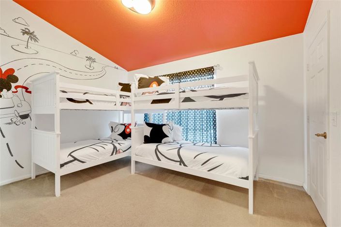 Image No.24-3 Bed Townhouse for sale