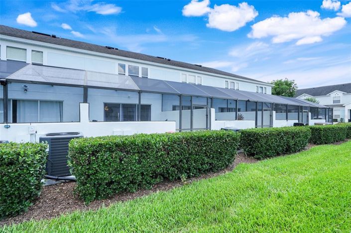 Image No.34-3 Bed Townhouse for sale