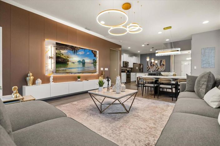 Image No.21-7 Bed Property for sale