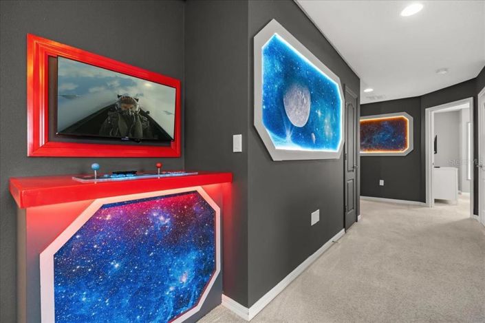 Image No.27-7 Bed Property for sale