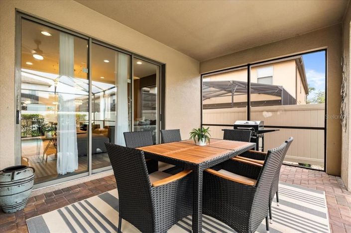 Image No.32-7 Bed Property for sale