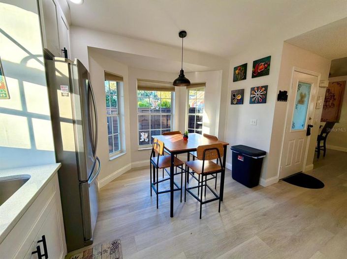 Image No.4-Propriété de 4 chambres à vendre à Kissimmee