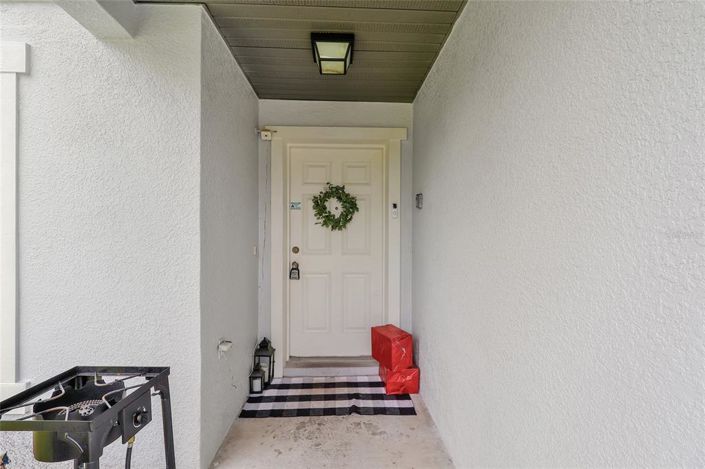 Image No.20-4 Bed Property for sale