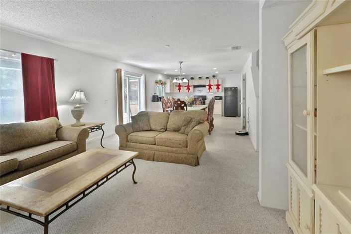 Image No.30-4 Bed Property for sale