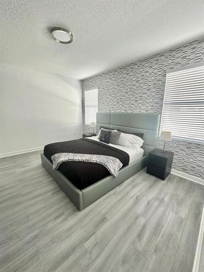 Image No.15-3 Bed Property for sale