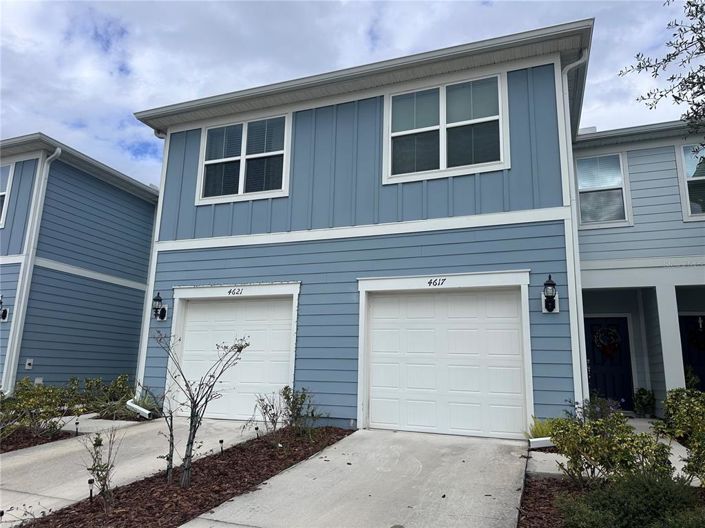 Image No.1-3 Bed Townhouse for sale