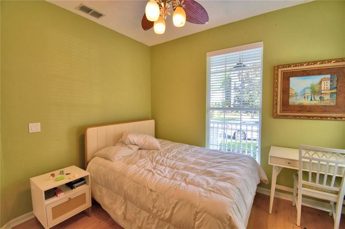 Image No.11-3 Bed Property for sale