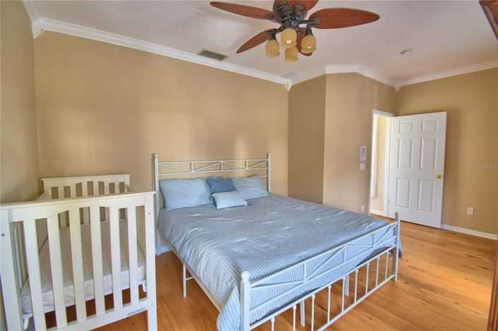 Image No.36-3 Bed Property for sale