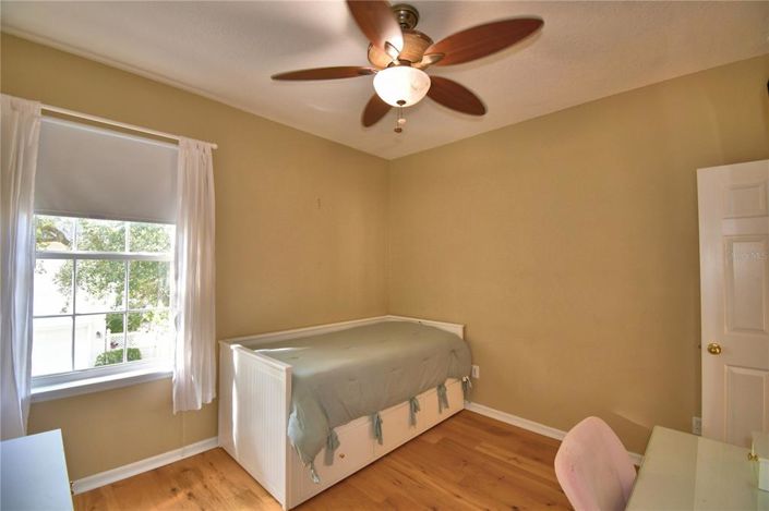 Image No.55-3 Bed Property for sale