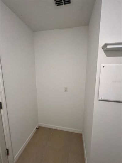 Image No.18-3 Bed Townhouse for sale